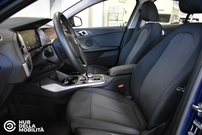 BMW 116d 5p. Business Advantage